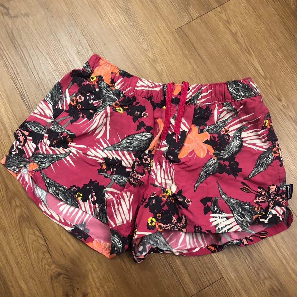 Women’s Patagonia Barely Baggies!